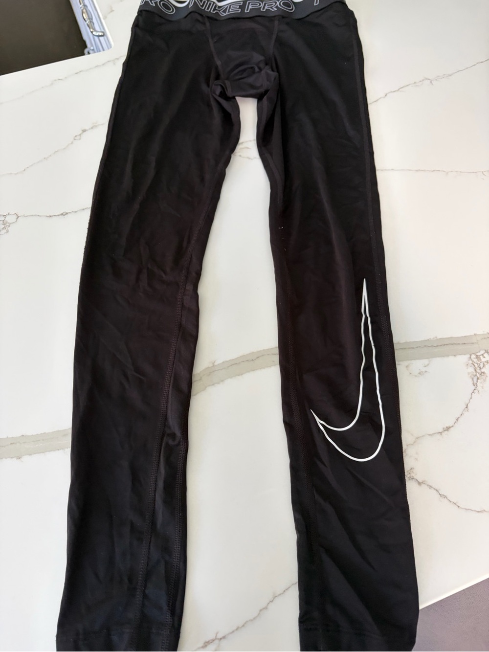 Nike Black leggings Boys Training Compression Tights with White Swoosh size M